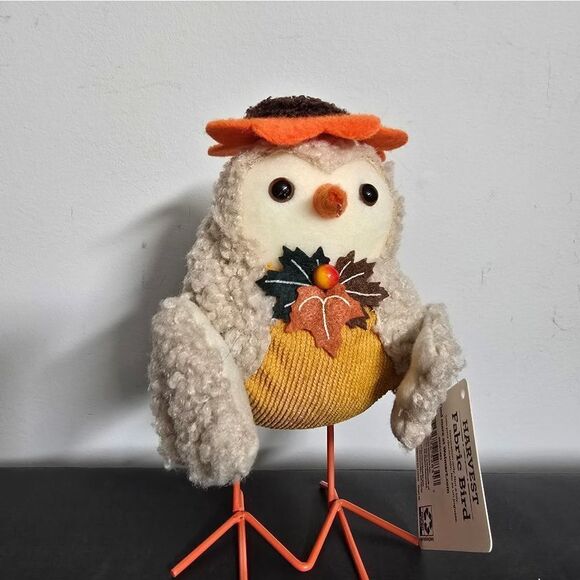Nwt Harvest Off-White Sherpa Fabric Bird with Flower Hat Tabletop Decor, 7" - Picture 6 of 8